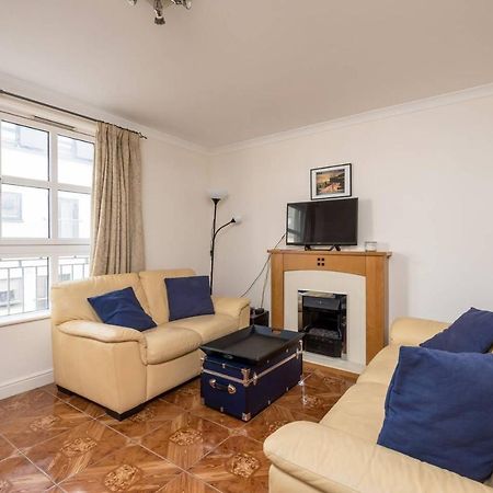 Joivy Old Town Apartment With Parking Close To Royal Mile إدنبرة المظهر الخارجي الصورة