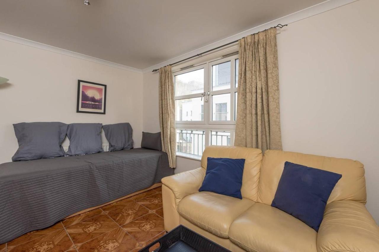 Joivy Old Town Apartment With Parking Close To Royal Mile إدنبرة المظهر الخارجي الصورة