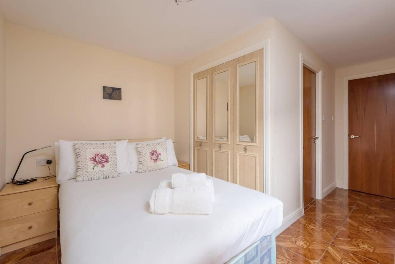 Joivy Old Town Apartment With Parking Close To Royal Mile إدنبرة المظهر الخارجي الصورة