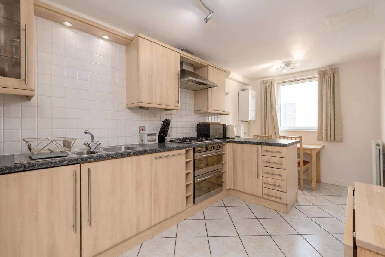 Joivy Old Town Apartment With Parking Close To Royal Mile إدنبرة المظهر الخارجي الصورة